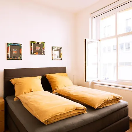 Lägenhet Jugendstil-wohnung Stadtmitte